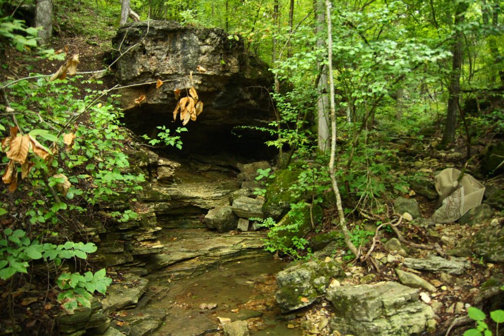 lakeside wilderness trail with cave in branson